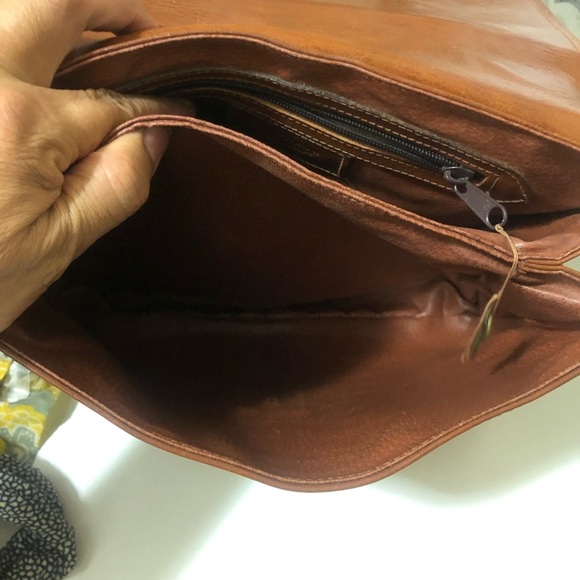 Nordstrom high quality Italian leather bag - Picture 14 of 16